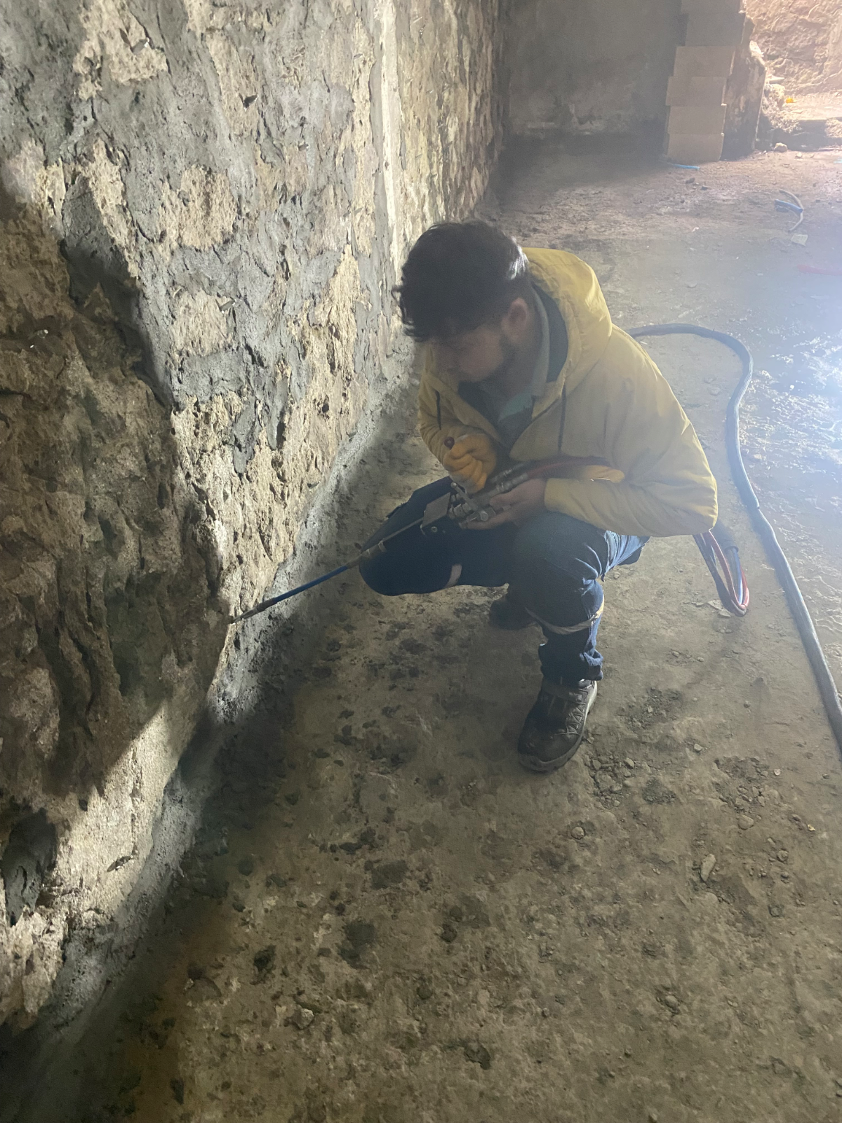 Ağrı Hamur Bodrum Kat Su Yalıtımı