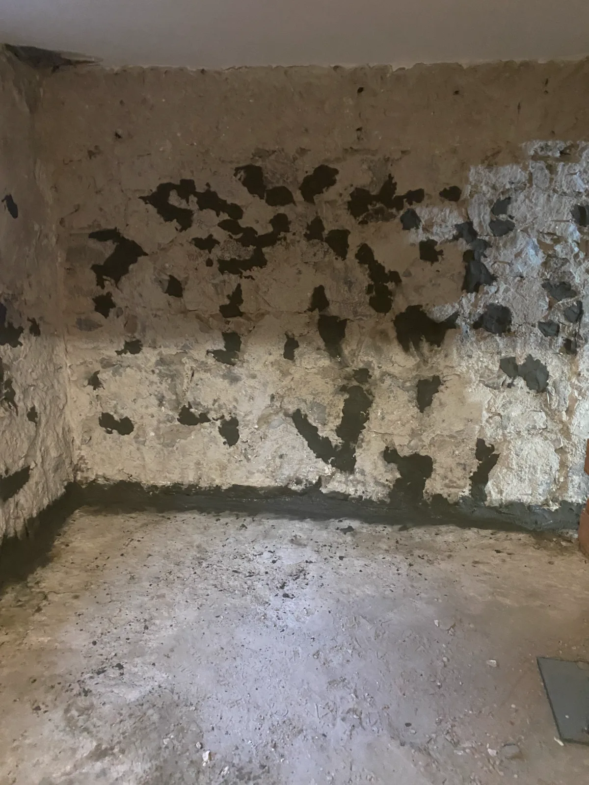 Ağrı Hamur Bodrum Kat Su Yalıtımı