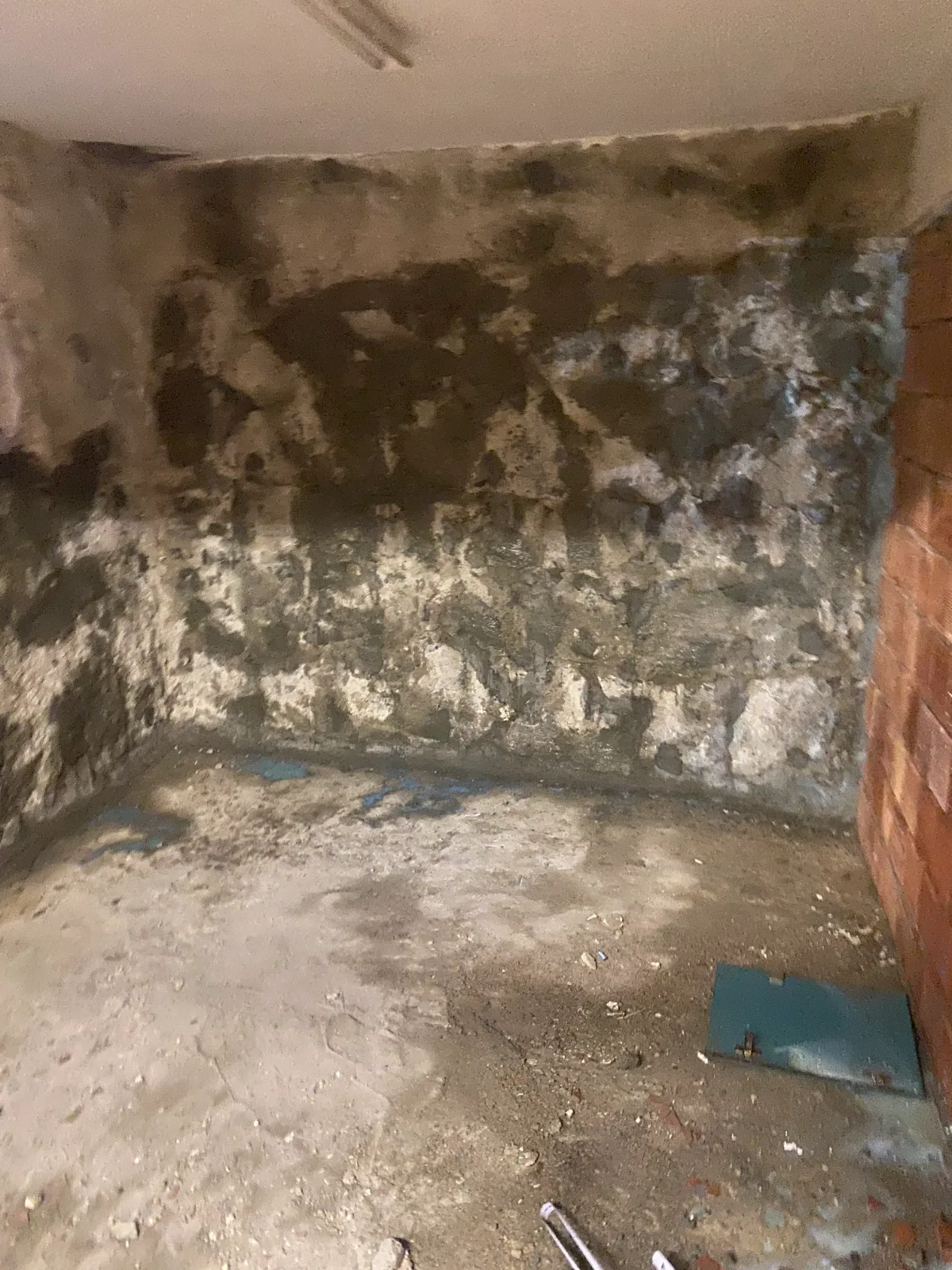 Ağrı Hamur Bodrum Kat Su Yalıtımı