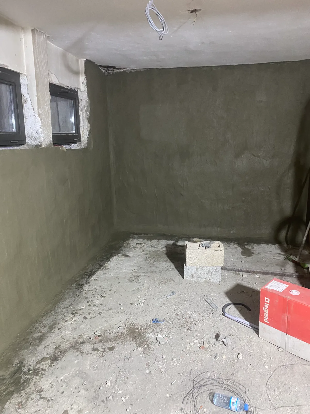 Ağrı Hamur Bodrum Kat Su Yalıtımı
